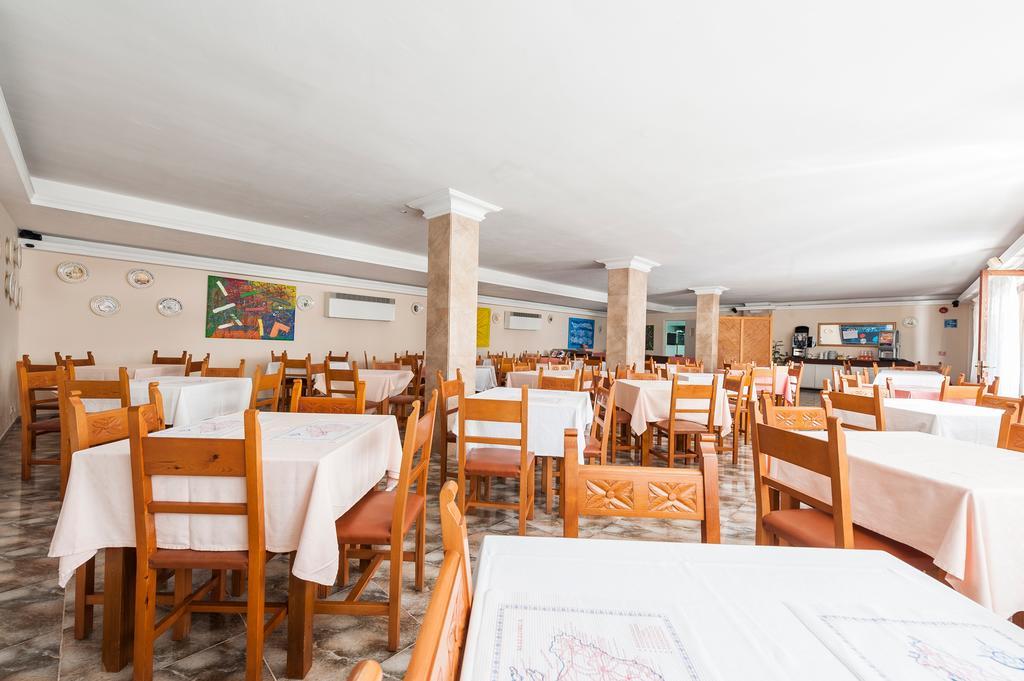 Hostal Casa Bauza كالا راتخاذا المظهر الخارجي الصورة